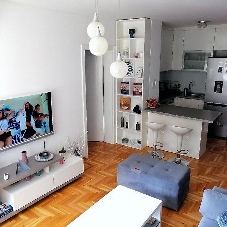 Modern Sarajevo Apartment Екстериор снимка